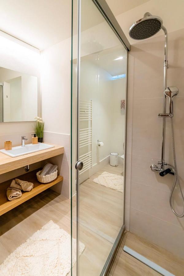 Luxury Town Center Suite, Β1 イラクリオン エクステリア 写真